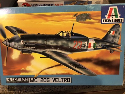 AIRPLANE MODEL- ITALERI KIT NO.1227- MC. 205 VELTRO- 1:72