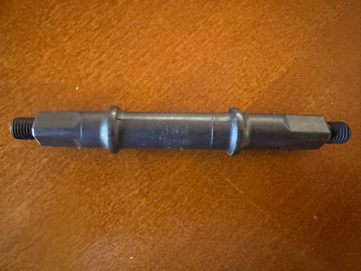 JIS Square Taper 5SS Threaded Bottom Bracket Spindle - NOS
