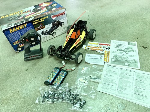 Traxxas Bandit バギー ラジコンカー RTRセット トラクサス トラクサス バンディット LED仕様 RTR バッテリーと充電器付属
