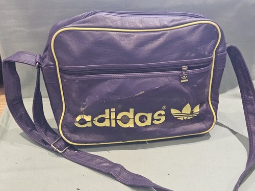 バッグ Vintage 80s adidas sling bag messenger Vintage 80s adidas sling bag messenger