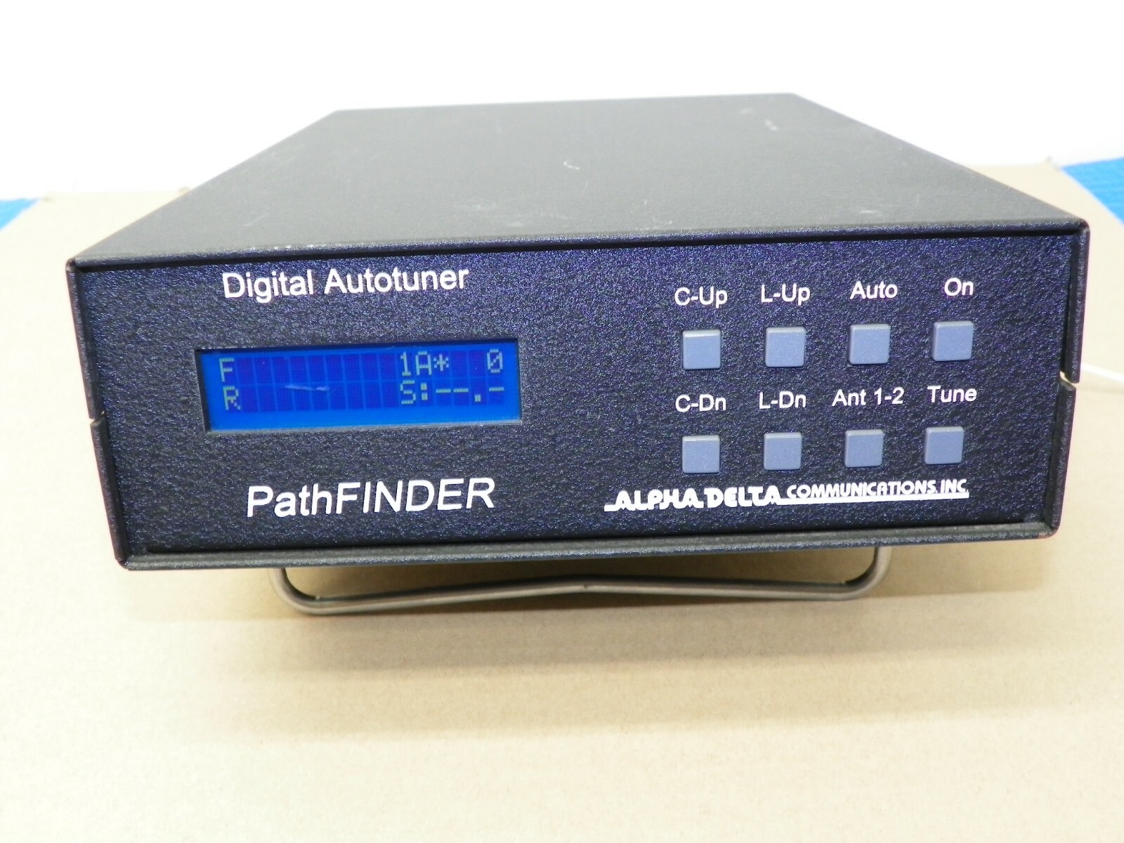 Alpha Delta Pathfinder Digitally Controlled Automatic Antenna Tuner w/Manual