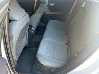 image 8 of interior