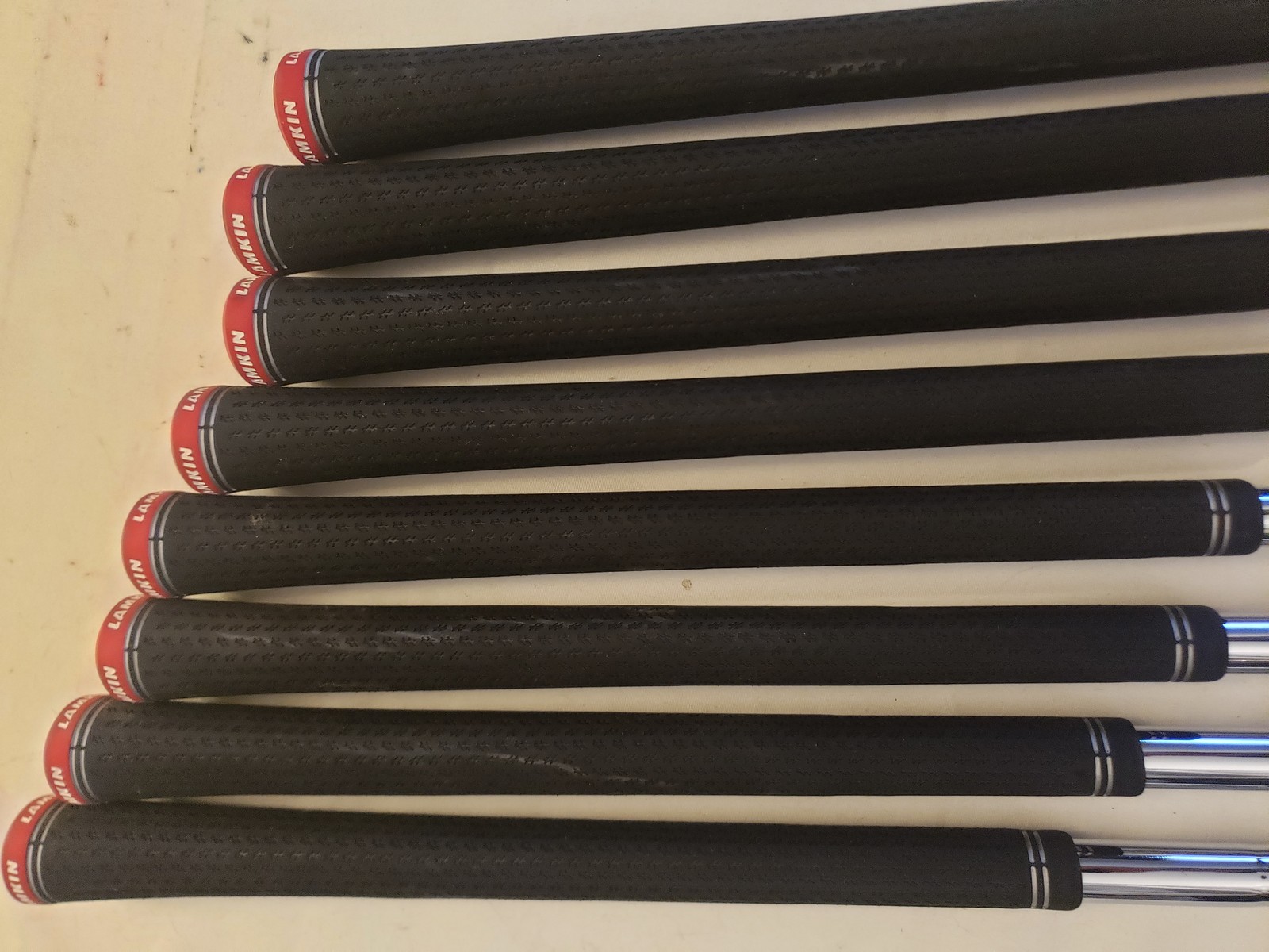 New TaylorMade Stealth HD Iron Set (5-PW, AW, SW) 8 Irons - KBS MAX MT 85 Stiff