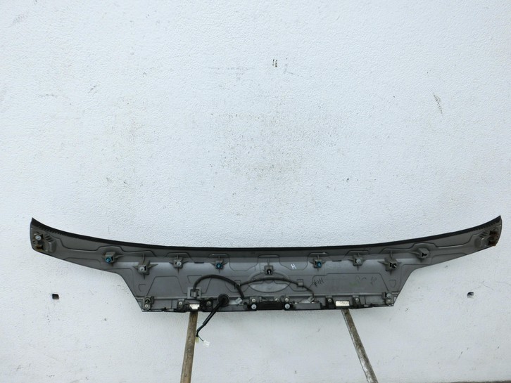 Subaru Outback 4 IV BR 13-14  Blende Aussen Abdeckung für Heckklappe - Bild 5