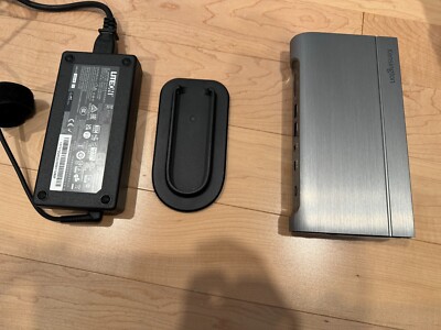 Kensington SD5800T Thunderbolt 4 USB4 Quad 4k Video Docking Station K32856NA