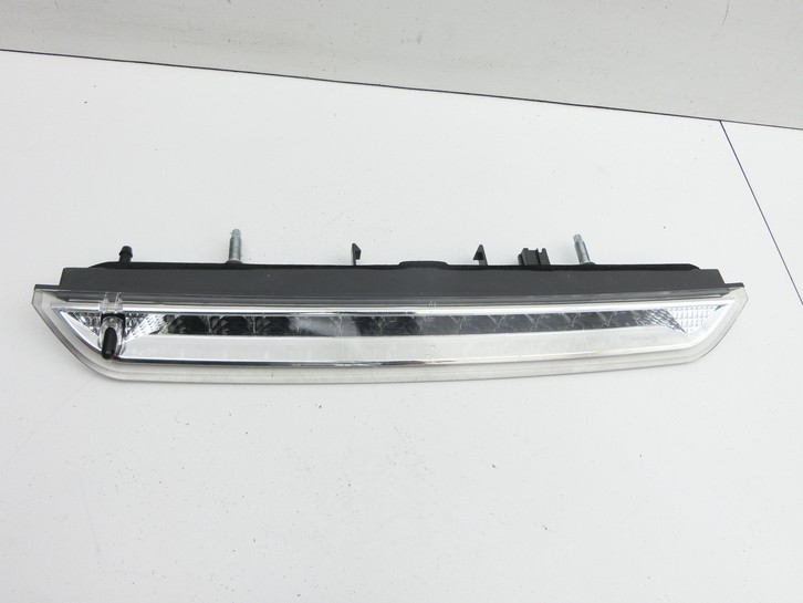 Peugeot 2008 I 16-19 Bremslicht 3te Bremsleuchte für Klappe Peugeot 2008 I 16-19 30.06.2016 9800412580 9802932180... Vorschau 2