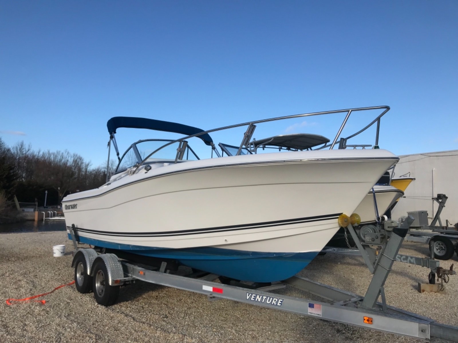 2006 Clearwater 2200 DC with trailer