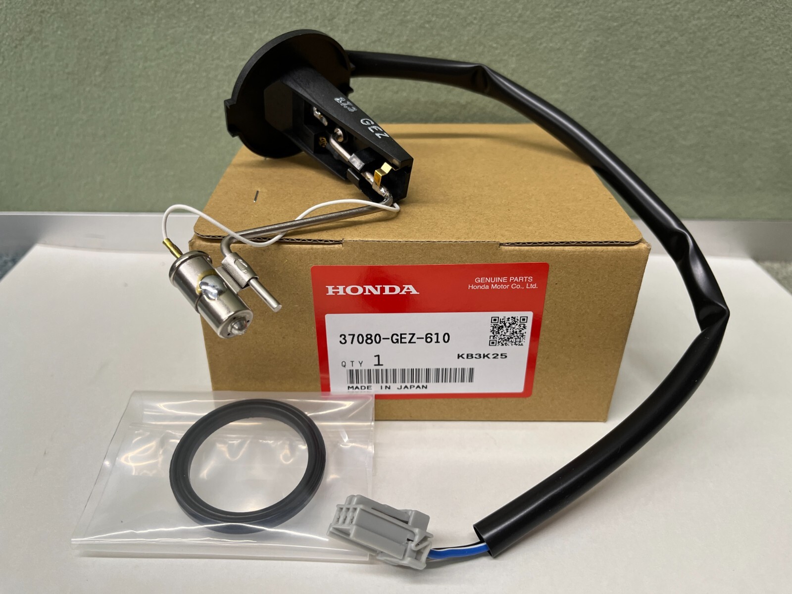 ホンダC62ドクロタンク Arrow 71209CKZ Competition Full Exhaust System, Titanium for