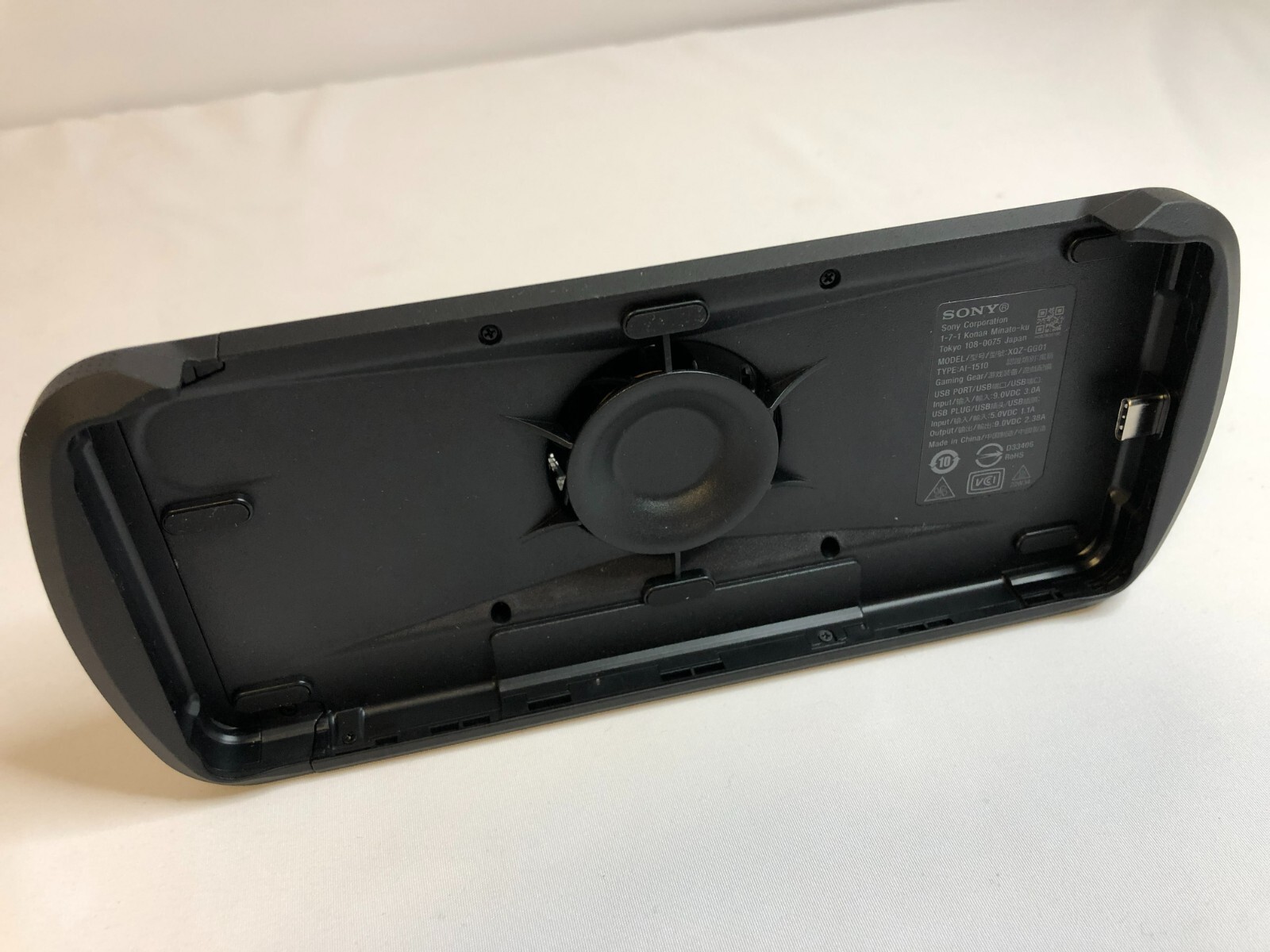 Xperia Stream ゲーミングギア XQZ-GG01 中古