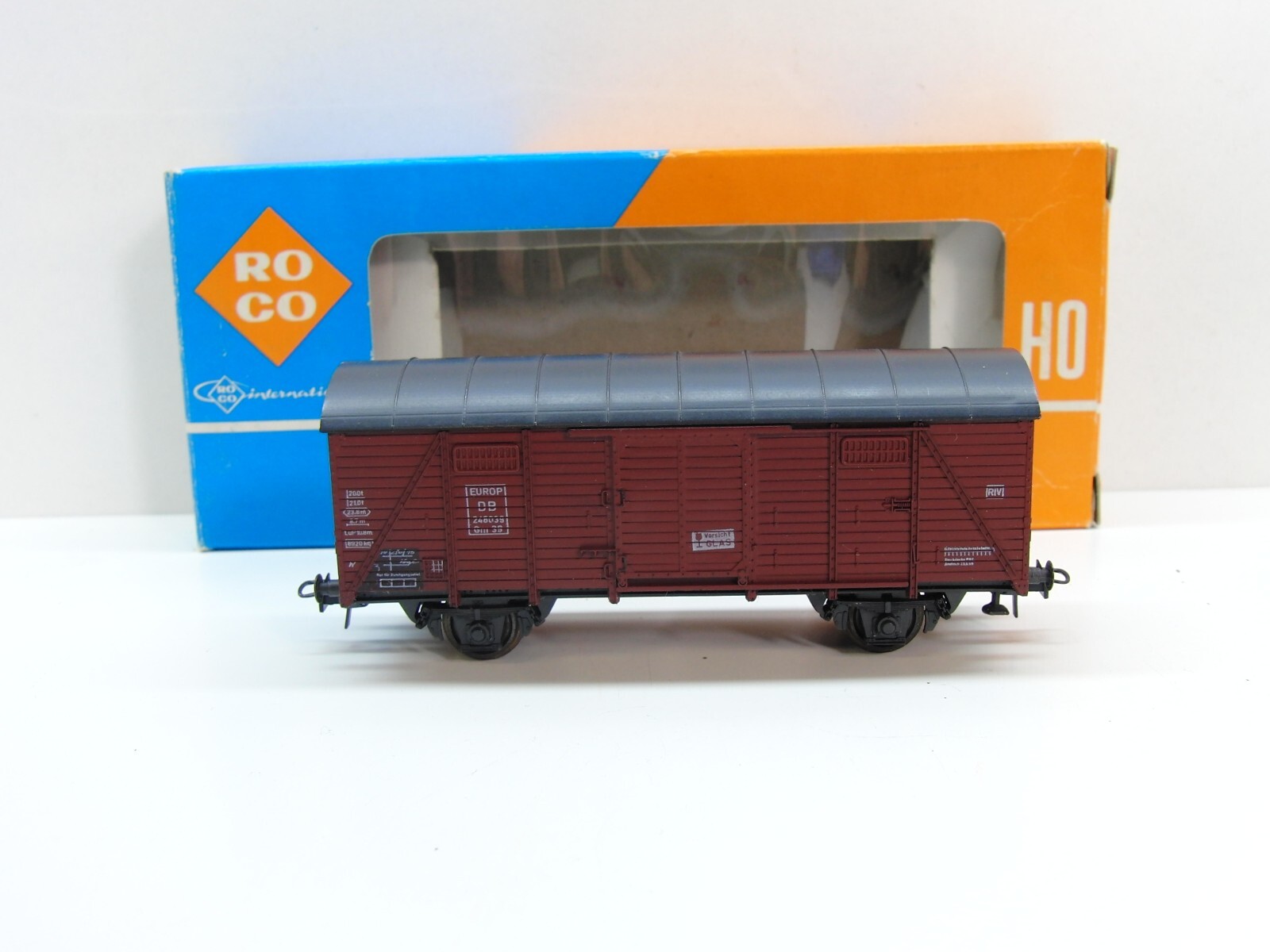 ROCO HOゲージ 貨車 MIGROS オーストリア製 Roco HO 76948 Container Carrier Wagon, AAE – Euro Model Trains