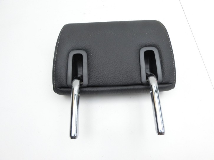 BMW E91 320i LCI 08-11 Leder Kopfstütze Mitte Hinten BMW E91 320i LCI 08-11 31.08.2009 7961682 52207961682 gebraucht Bild 2