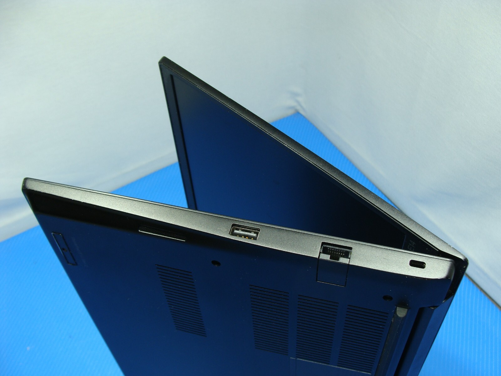 Lenovo ThinkPad E14 Gen 2 14" FHD i5-1135G7 8GB RAM 256GB SSD Charger - Thumbnail 19
