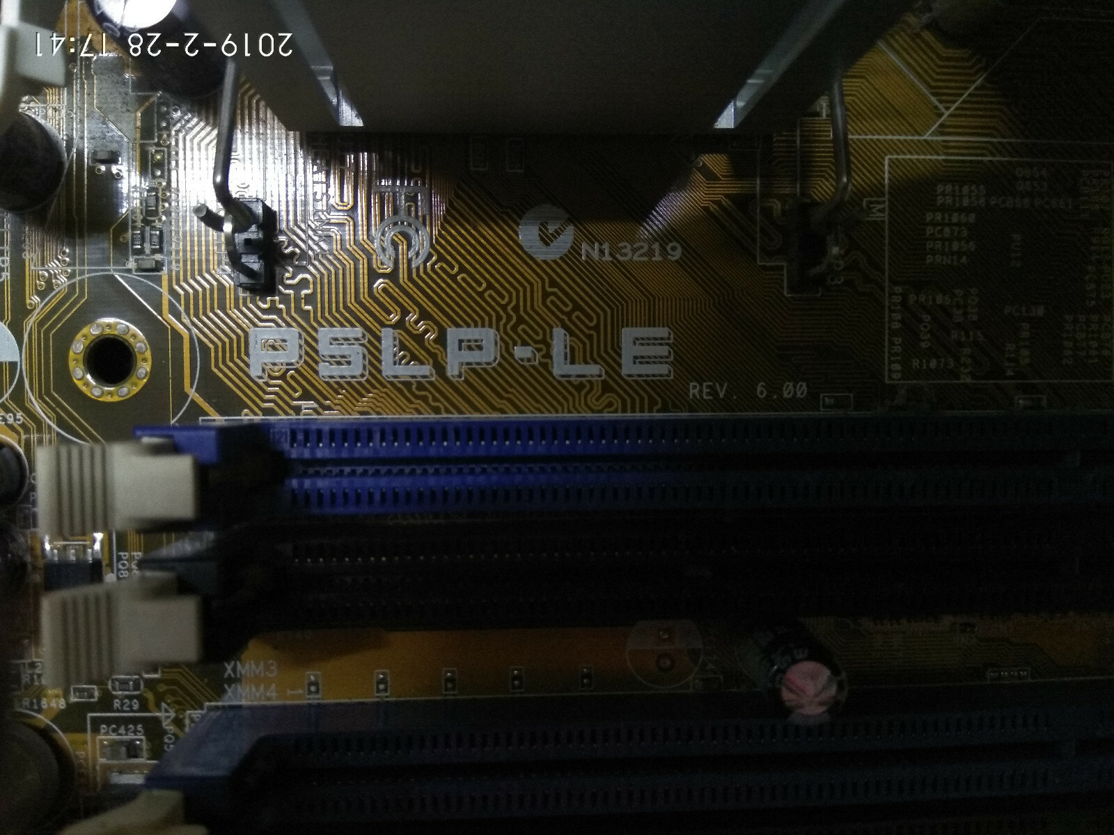 Combo Motherboard Asus P5LP-LE CPU Intel E4500 775 Leonite GL8E HP 5188-8019