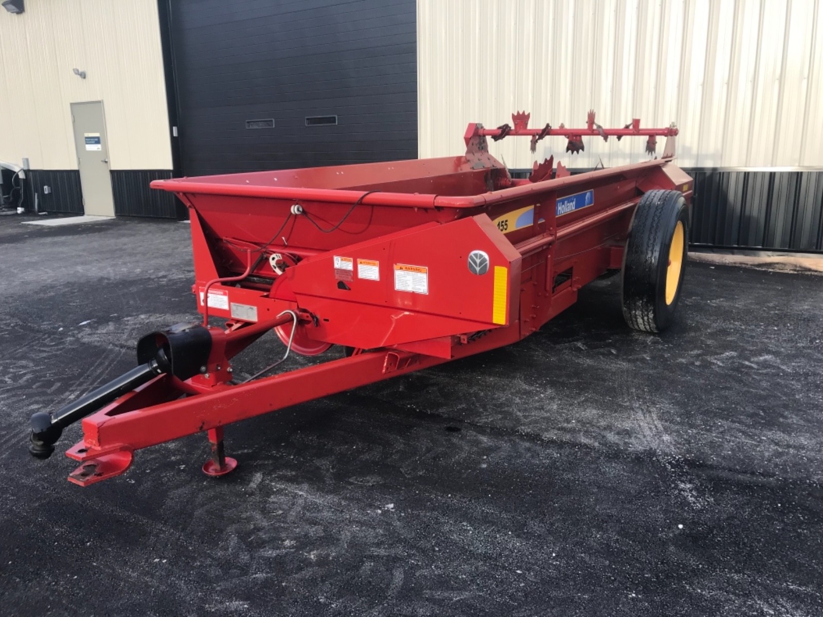 New Holland 155 Manure Spreader