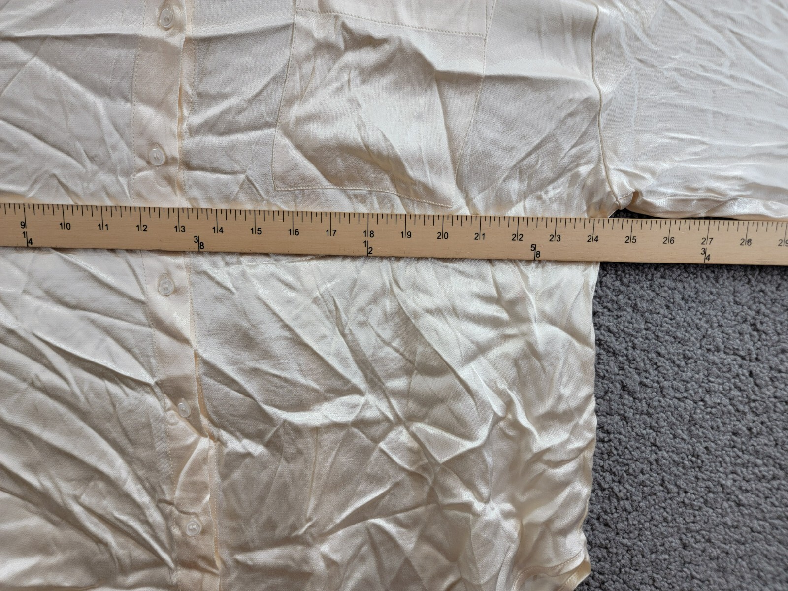 WAYF Fynn Satin Button Front Blouse Women's L Cream Patch Pocket Long Sleeve - Picture 6 of 19