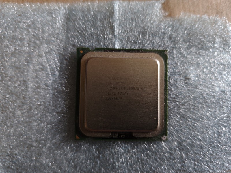Intel Pentium 4 Sl7pw Socket 775 3,2 Ghz 540j