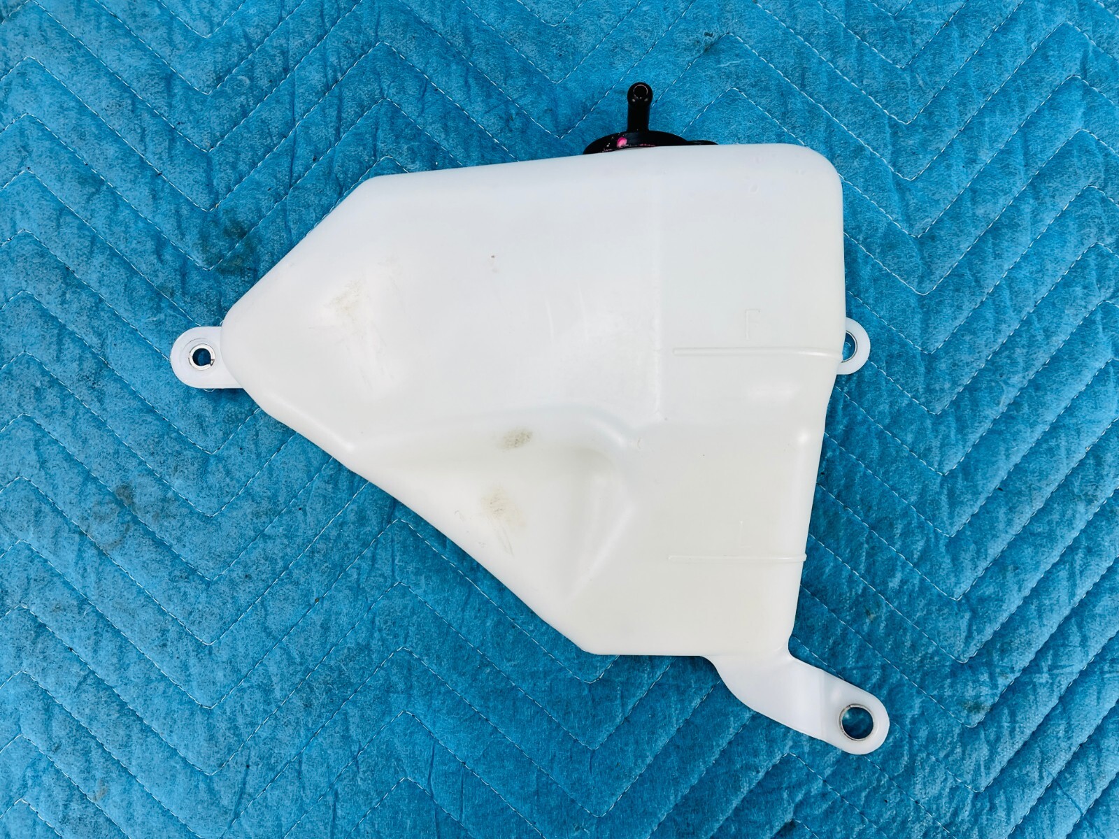 Lexus GX460 Radiator Overflow Expansion Tank Reservoir 2010