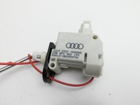 Audi A3 8P QU 10-12 5T ZV Stellmotor Heckklappe Heckklappenschloss Audi A3 8P QU 10-12 31.01.2011 8P4862153 gebraucht Vorschau 2