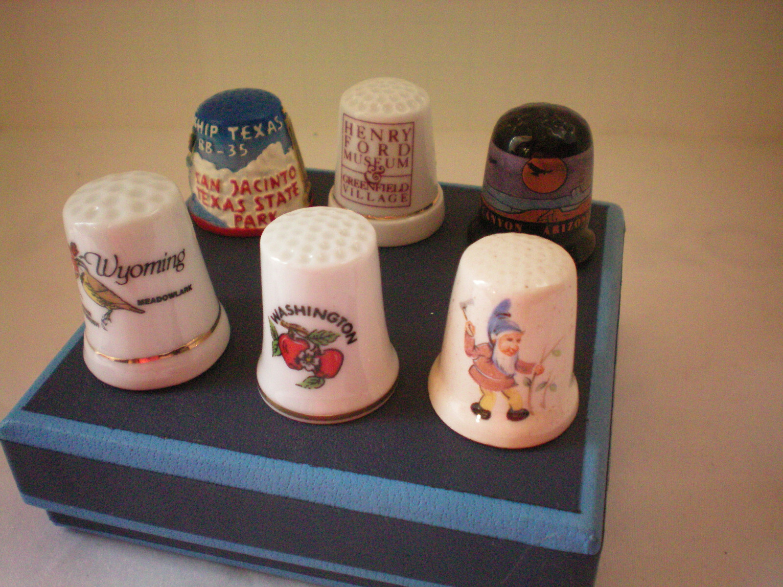 Lot of 6 Sewing Thimbles Collectible NICE