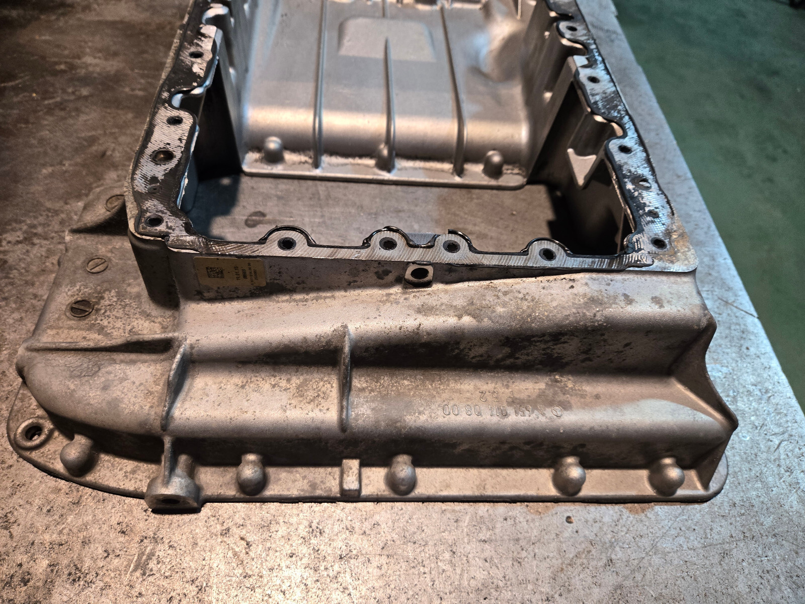 Mercedes Sprinter W906 Oil Pan Top A6510140800 - Picture 12 of 14