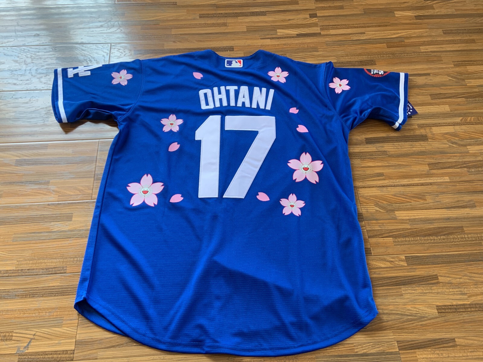 Dodgers ジャケット　OHTANI 17 Shohei Ohtani Dodgers Cherry Blossom Baseball Jacket – East