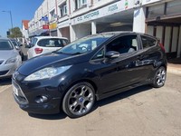 2011 Ford Fiesta 1.6 Zetec-S Panther Black FSH Low Miles