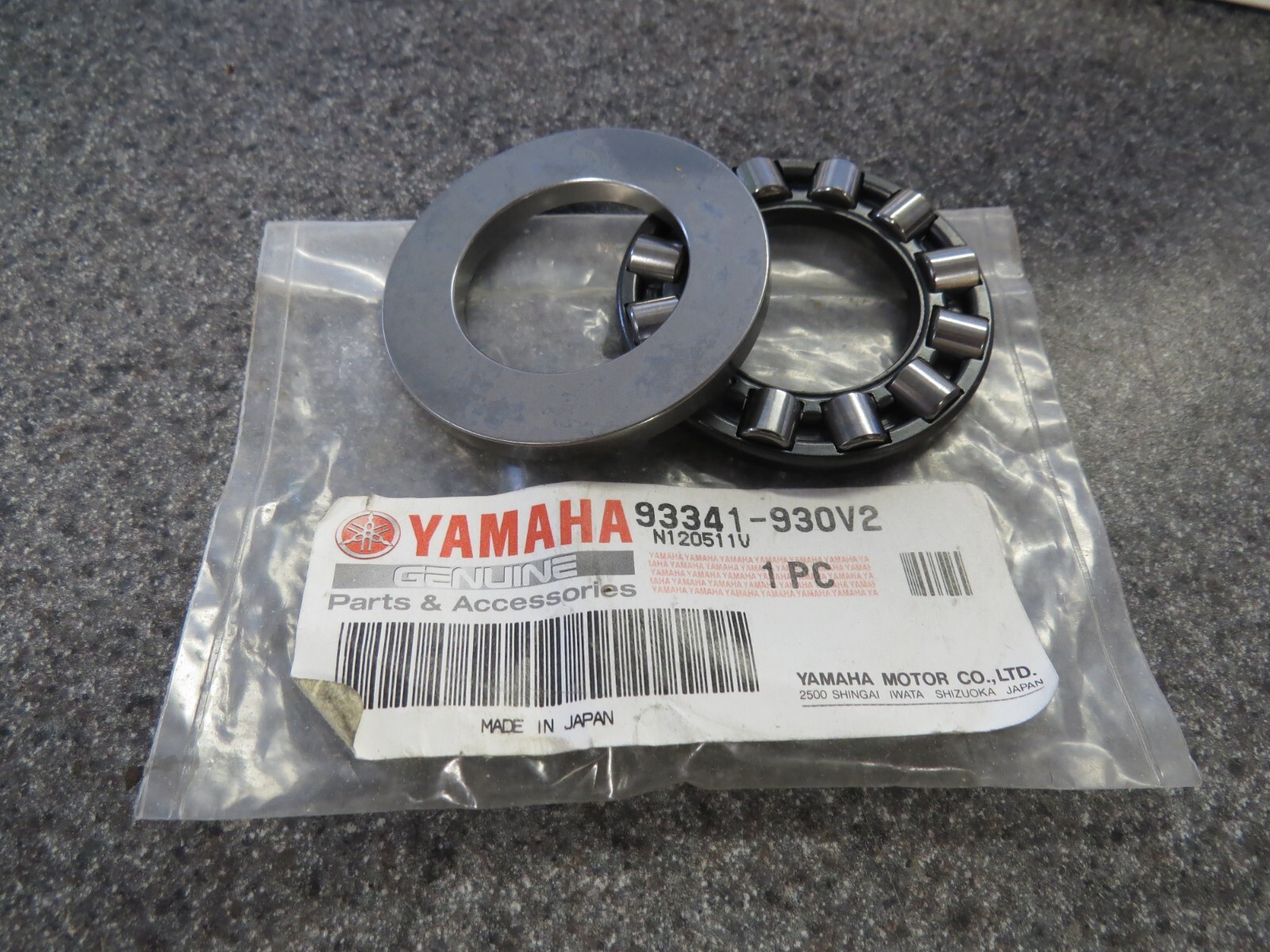 ピース NOS Yamaha Thrust Bearing 115 130 L130 150 225 D150 P115 VZ150