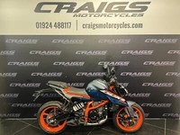 KTM DUKE 390 2024 NAKED STREET BIKE IN STOCK AT CRAIGS MOTORCYCLES 