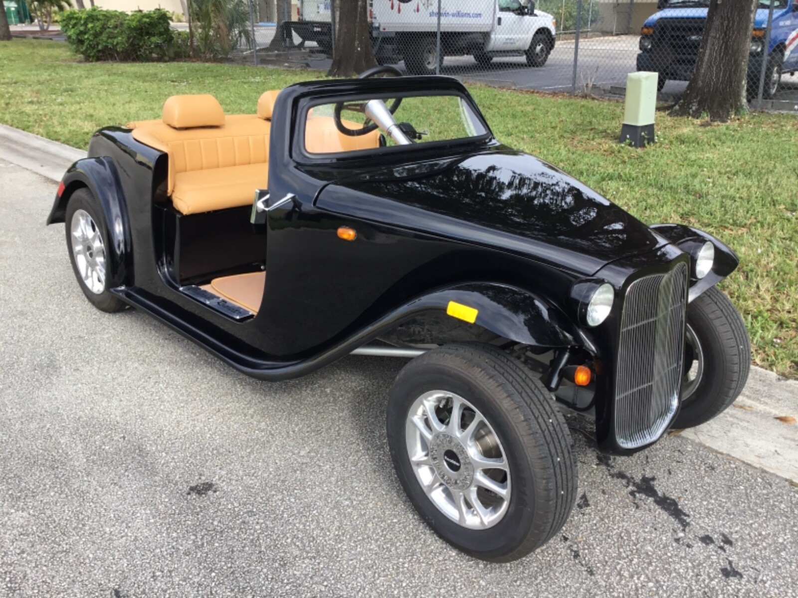 2021 Black California Roadster Golf Cart 4 Passenger Seat Fast Luxury