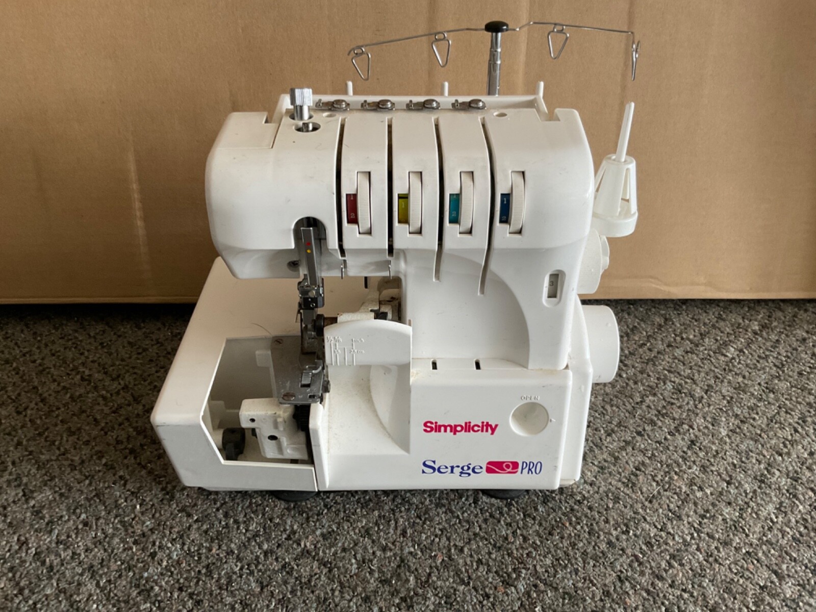 Simplicity SergePRO 4 thread home serger for parts or repair
