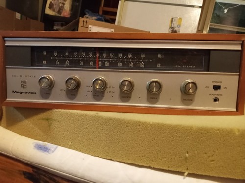 Купить Винтажные стерео-ресиверы 4FM036 Vintage Magnavox Solid State ...