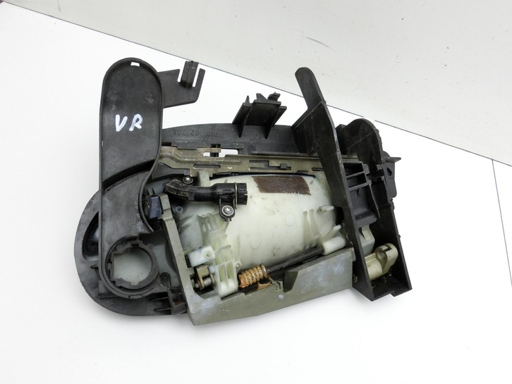 BMW E65 7er 01-05 Türgriff Griff aussen Rechts Vorne mit Beleuchtung 317 BMW E65 7er 01-05 11.09.2003 7191892... Vorschau 3