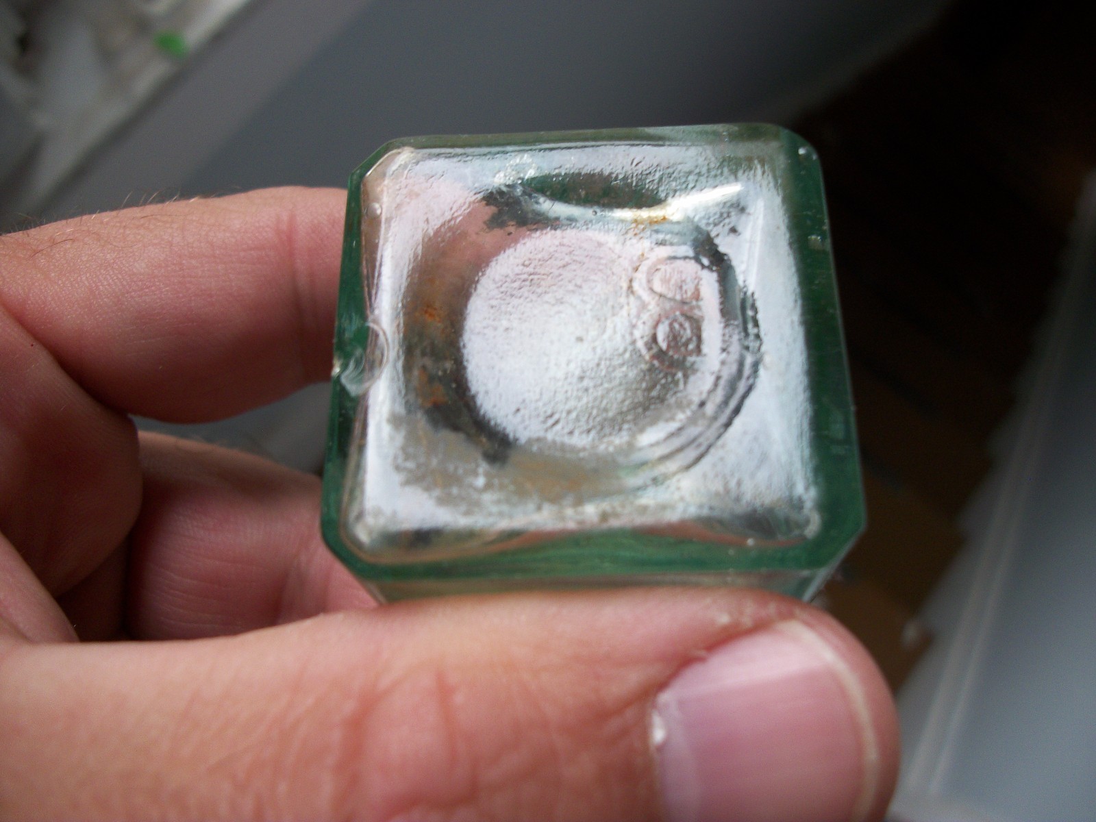 WORDEN & HYATT'S FANCY IXL INKS AQUA SQUARE SCHOOLHOUSE SHAPE 1890S MOLD BLOWN