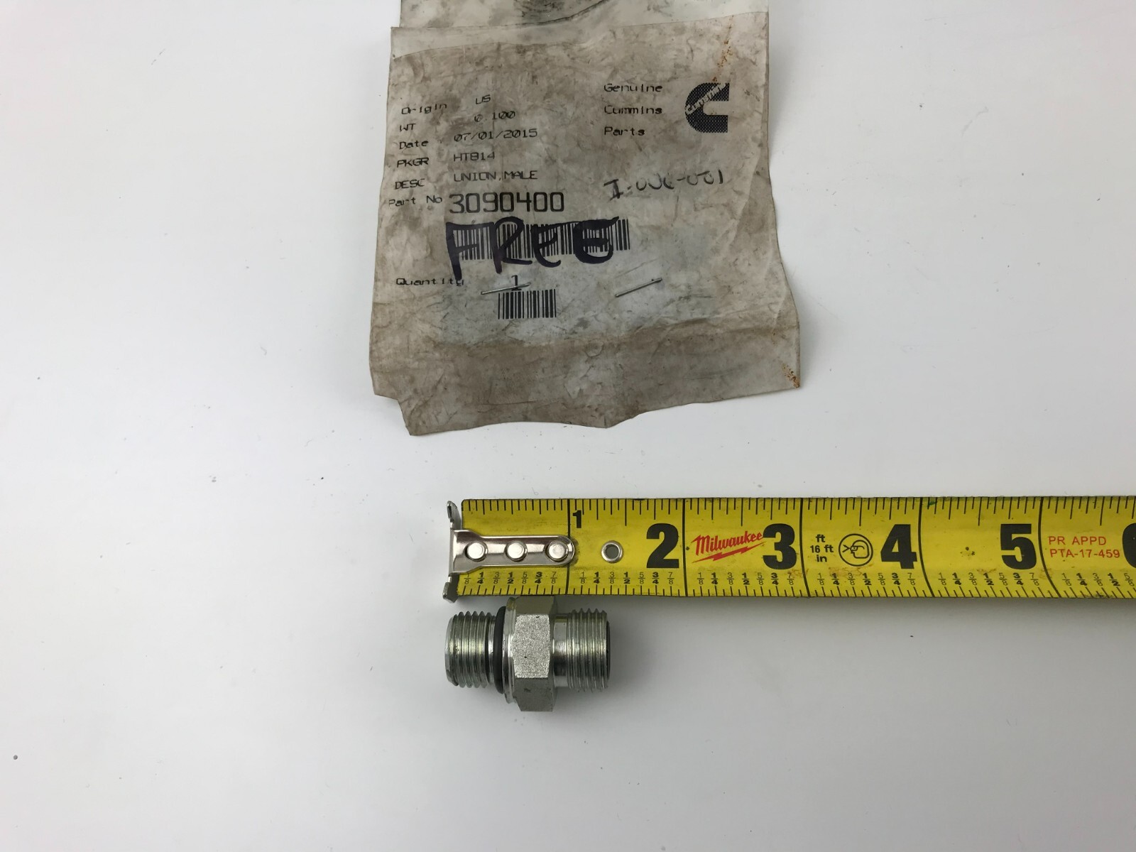 GENUINE OEM Cummins 3090400 Male Fuel Union Ref. 3680027 GENUINE OEM Cummins 3090400 Male Fuel Union Ref. 3680027
