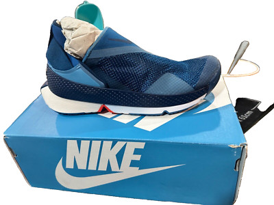 Nike Go FlyEase Easy On Off Shoes- New in box