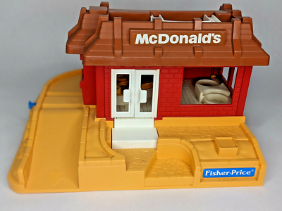 Vintage fisher price mcdonalds cheap drive thru restaurant playset
