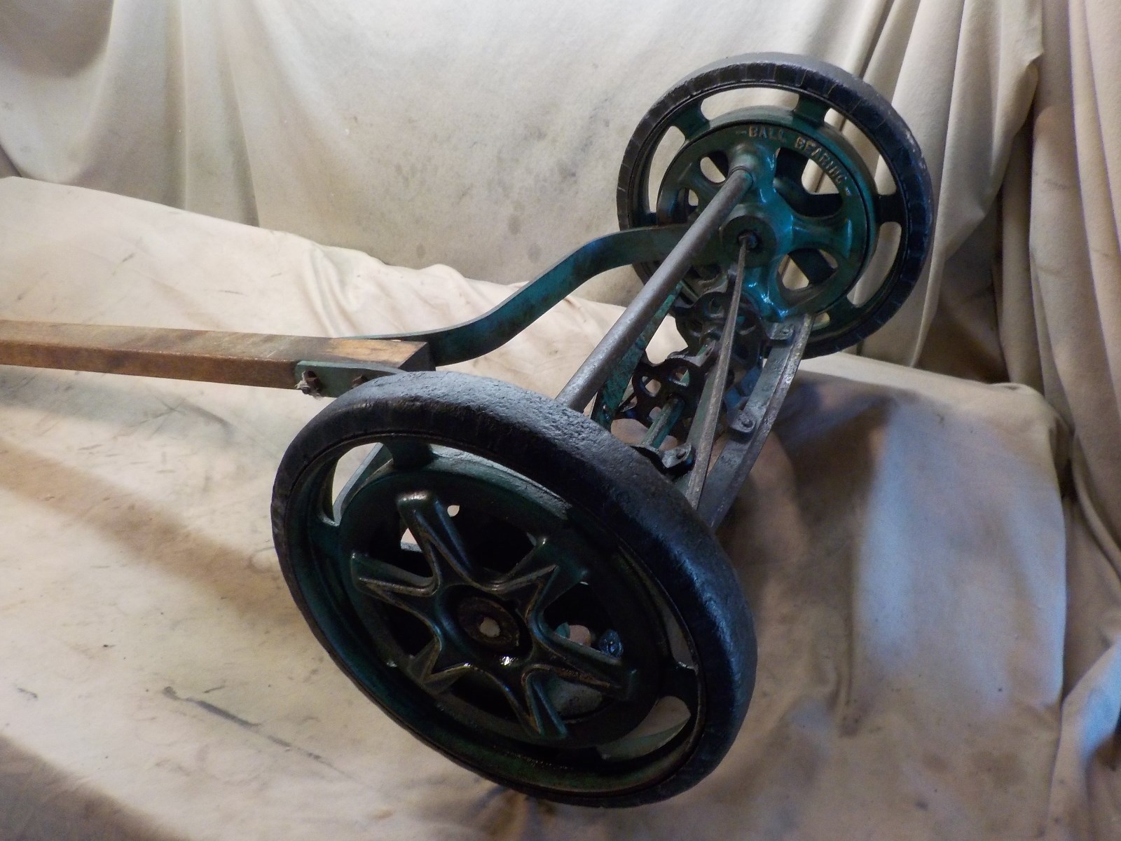 Antique Vintage Rotary Reel Push Mower