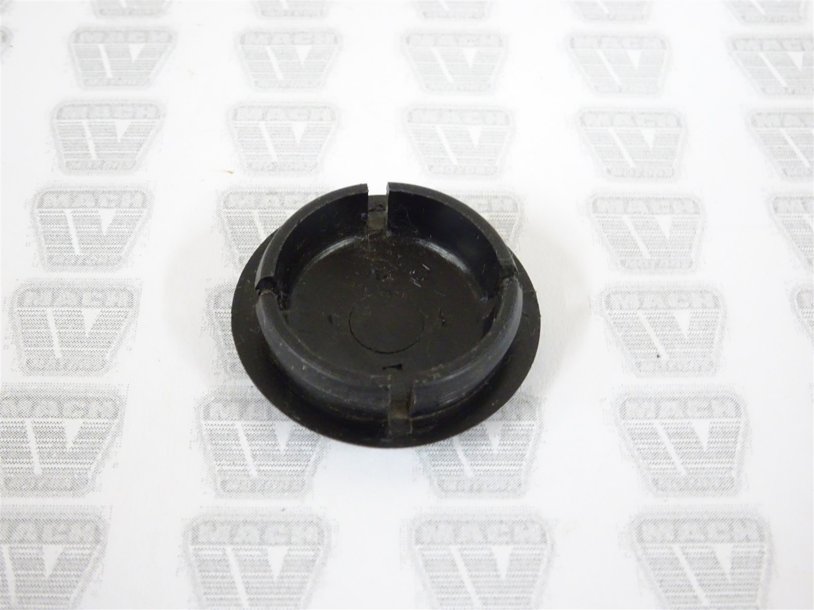 Kawasaki NOS NEW 11012-1124 Fork Cap KE KZ KE125 KZ250 | eBay