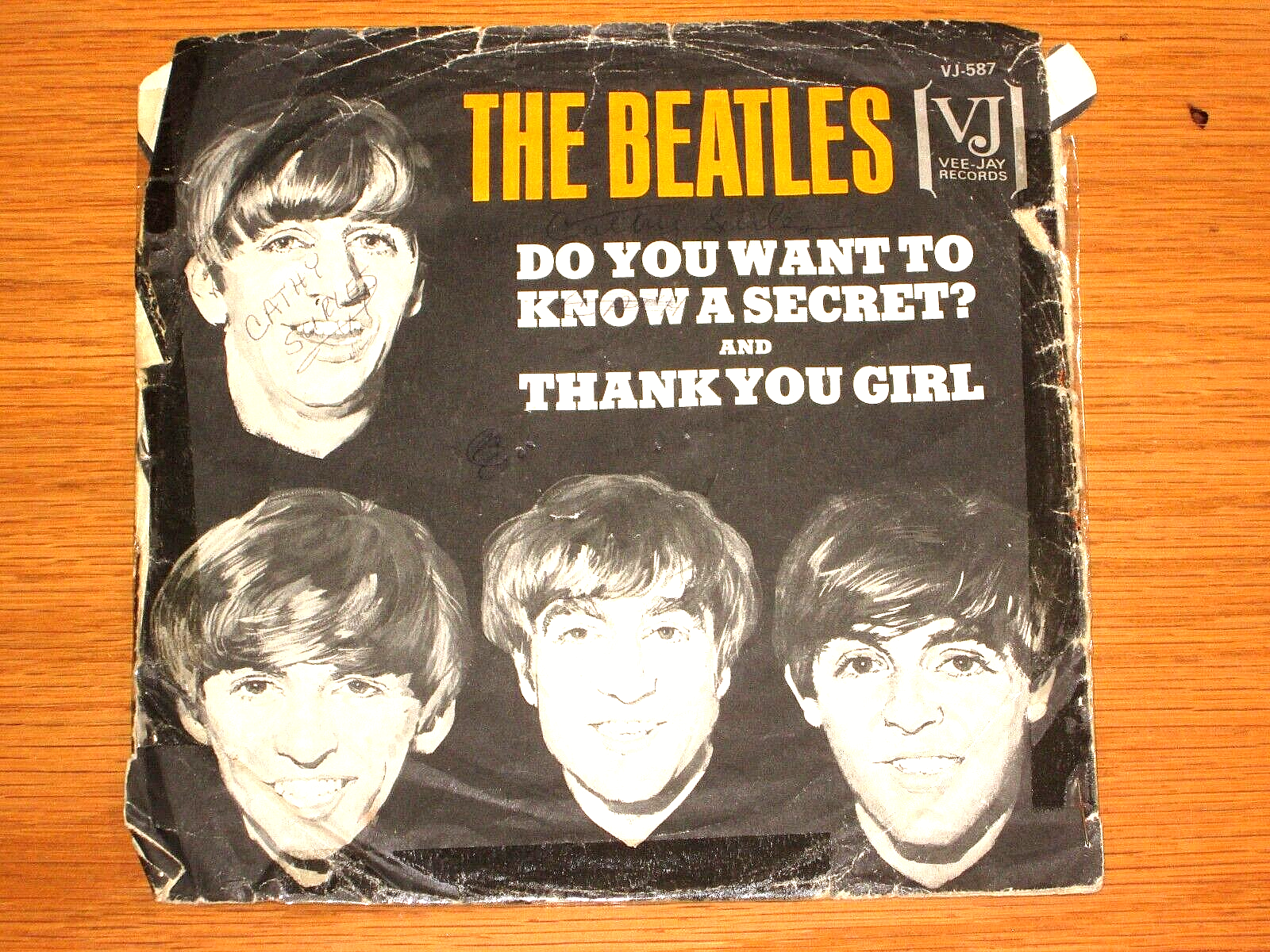 BEATLES 45 RPM w/PICTURE SLEEVE - VEE-JAY 587 - 