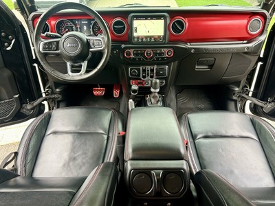 image 13 of interior