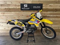 Suzuki DRZ 400 2000 ENDURO BIKE ROAD REGISTERED VERY LOW MILAGES