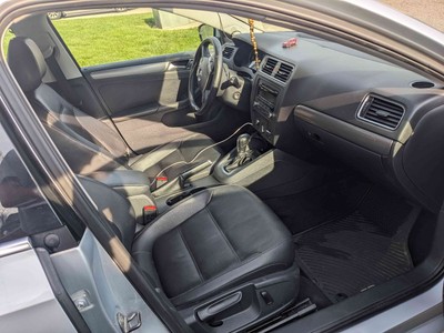 image 2 of interior