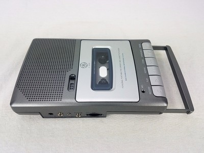 GE General Electric 3-5030A Portable Recorder And Cassette Tape Player
