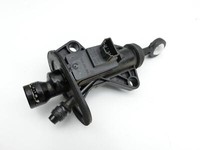 VW Passat B8 3G 14-19 TDI 1,6 88KW Kupplungszylinder Geber Geberzylinder VW Passat B8 3G 14-19 07.03.2016... Vorschau 4