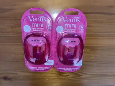 2 Venus Mini Extra Smooth On The Go Women's Razor, Blade Refill 1 Travel Case
