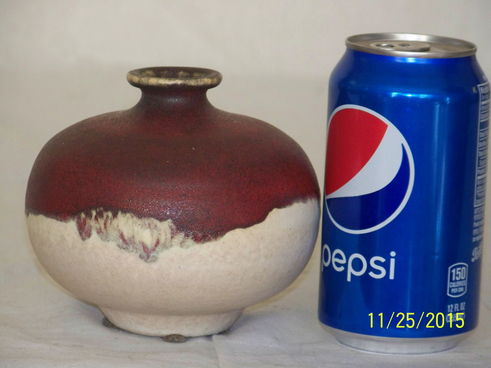 Steuler Studio Keramik Heiner Balzar Art Pottery Mid Century Violet Lava Vase