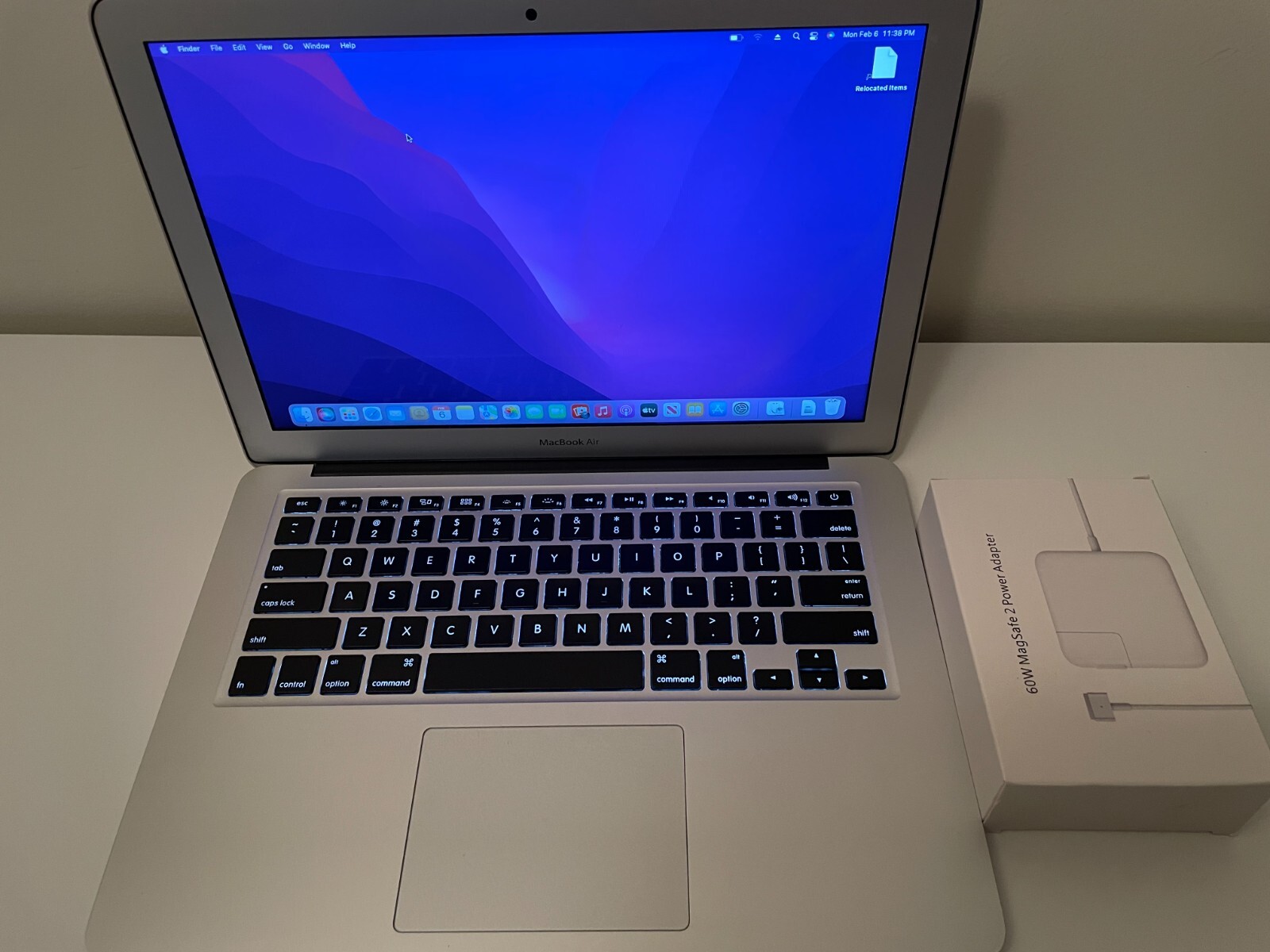 Apple MacBook Air 13.3'' (256GB , Intel Dual-Core i5, 1.8GHz