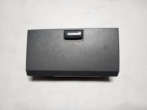 under 20 　The ドーテーズ 2007 - 2013 Toyota Tundra Passenger Door Panel Storage Cubby