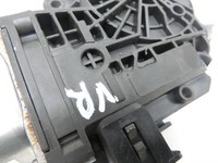 Skoda Fabia 545 10-14 Kombi Fensterhebermotor Rechts Vorne Skoda Fabia 545 10-14 31.05.2010 6R0959802P gebraucht Vorschau 6