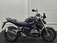 BMW R1250R ** FULL BMW HISTORY - HILL HOLD ASSIST - JULY 26 MOT ** 